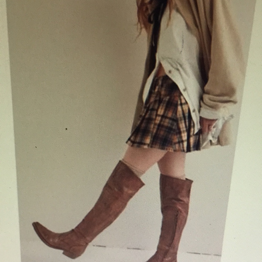 Brown Knee-High Women's Boots